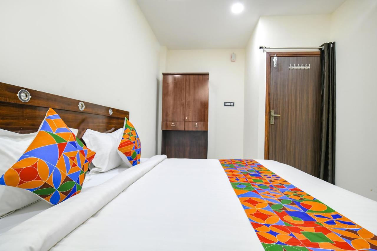 Fabhotel Dr Greens Індаур Екстер'єр фото